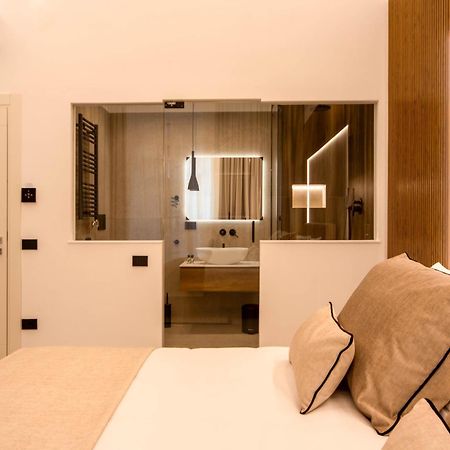 Mamalu - Studios And Suites เนเปิลส์ ภายนอก รูปภาพ