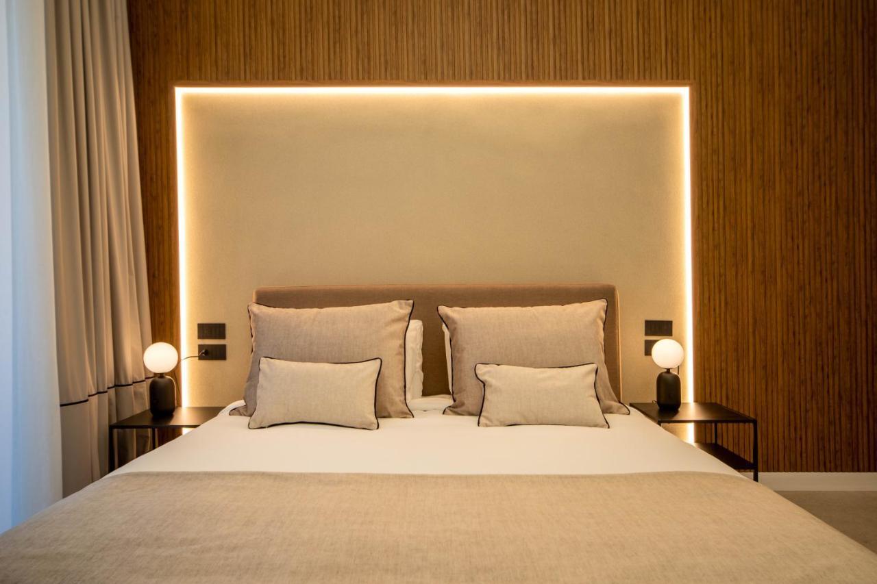 Mamalu - Studios And Suites เนเปิลส์ ภายนอก รูปภาพ