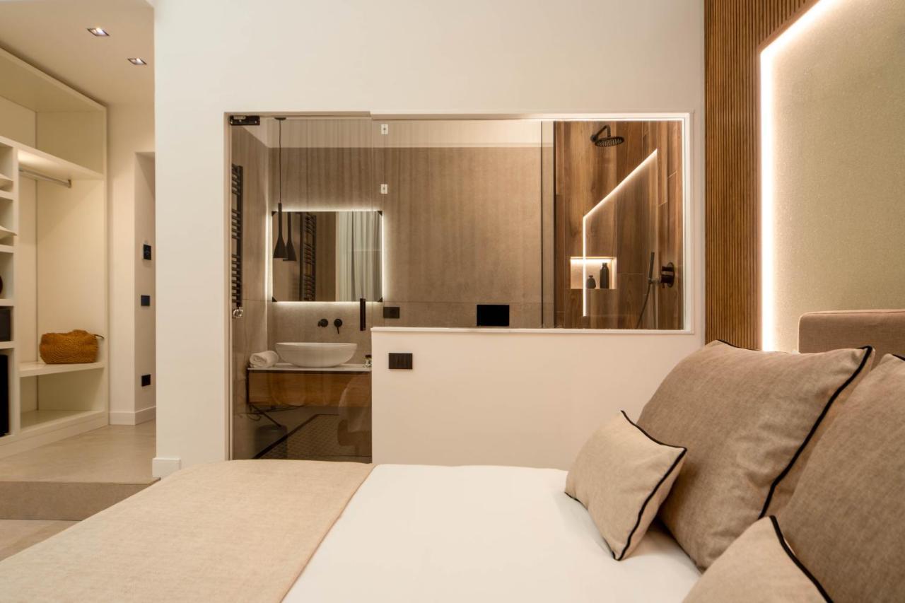 Mamalu - Studios And Suites เนเปิลส์ ภายนอก รูปภาพ