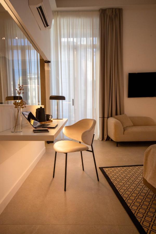 Mamalu - Studios And Suites เนเปิลส์ ภายนอก รูปภาพ