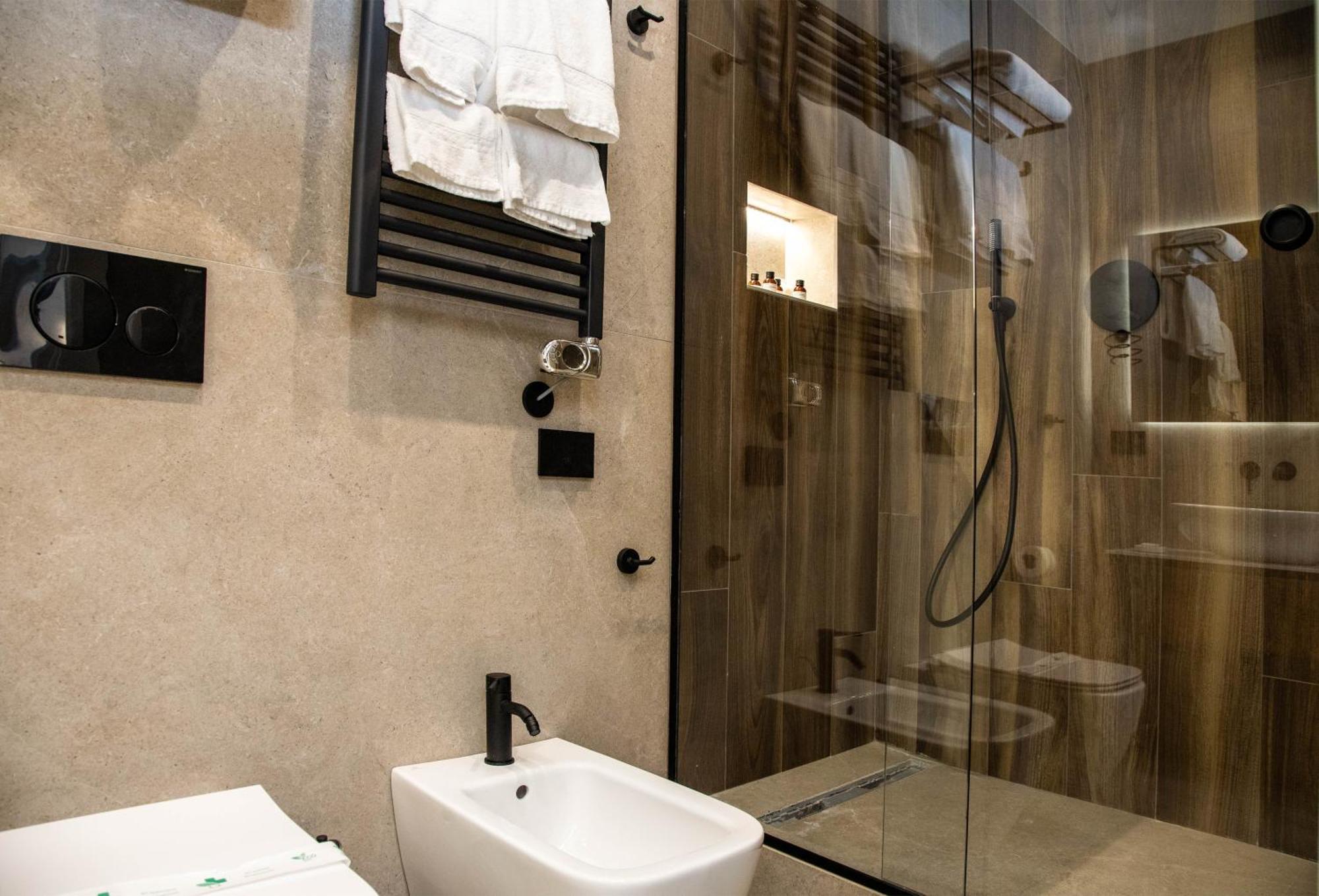 Mamalu - Studios And Suites เนเปิลส์ ภายนอก รูปภาพ