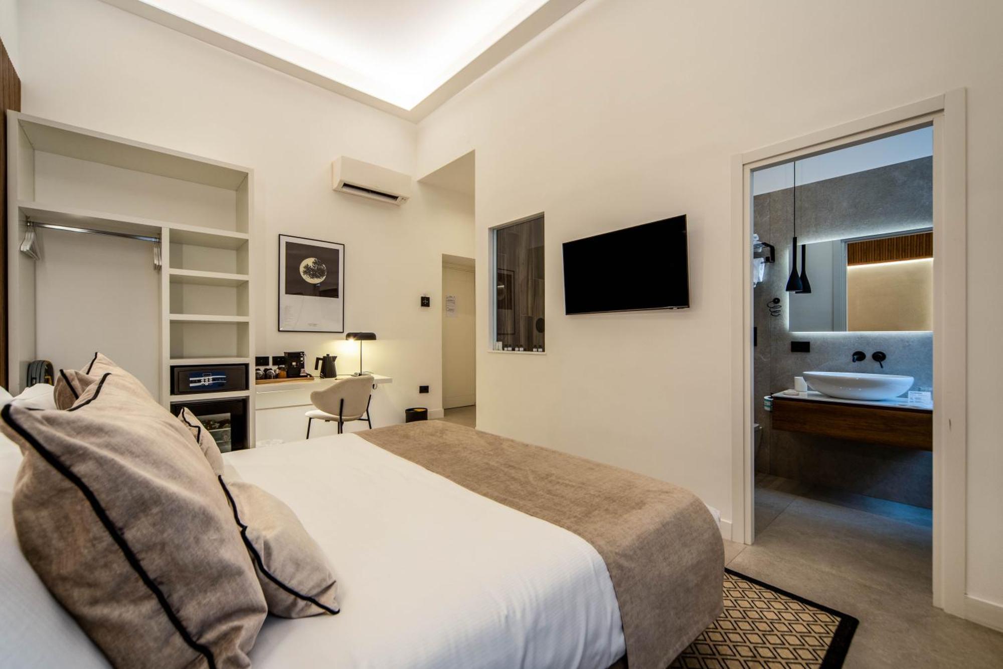 Mamalu - Studios And Suites เนเปิลส์ ภายนอก รูปภาพ