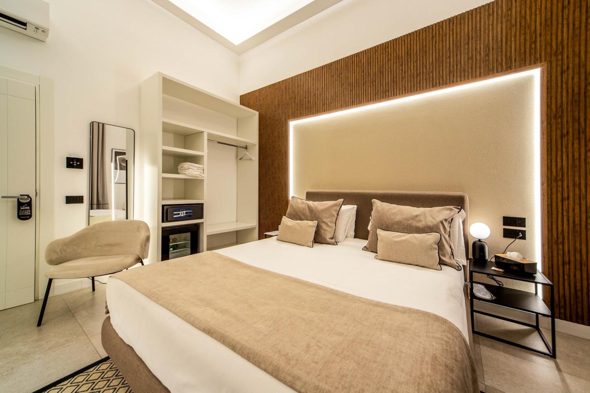 Mamalu - Studios And Suites เนเปิลส์ ภายนอก รูปภาพ